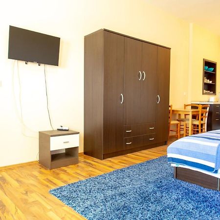 Apartments Facini Košljun 外观 照片
